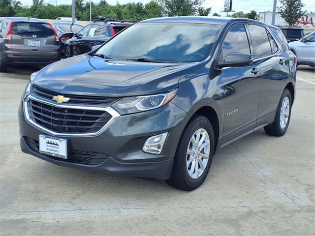 Used 2018 Chevrolet Equinox LT with VIN 2GNAXJEV9J6104321 for sale in Jersey Village, TX