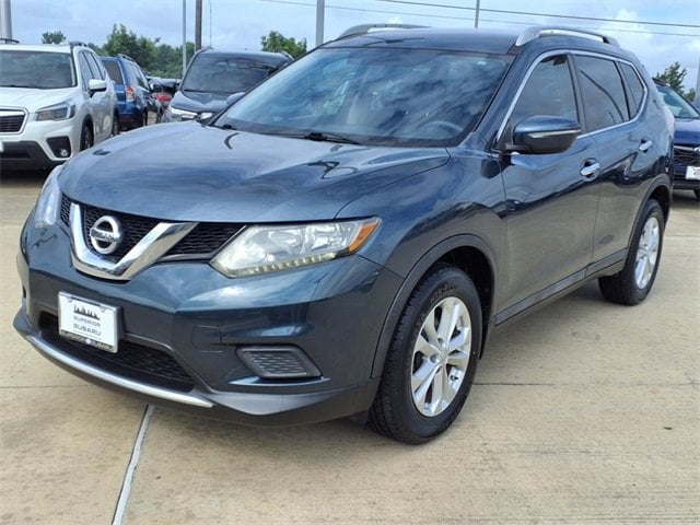 Used 2014 Nissan Rogue SV with VIN 5N1AT2MT5EC866421 for sale in Jersey Village, TX
