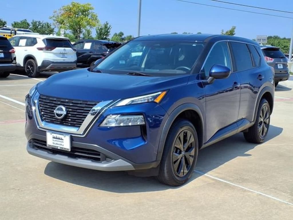 Used 2023 Nissan Rogue SV SUV