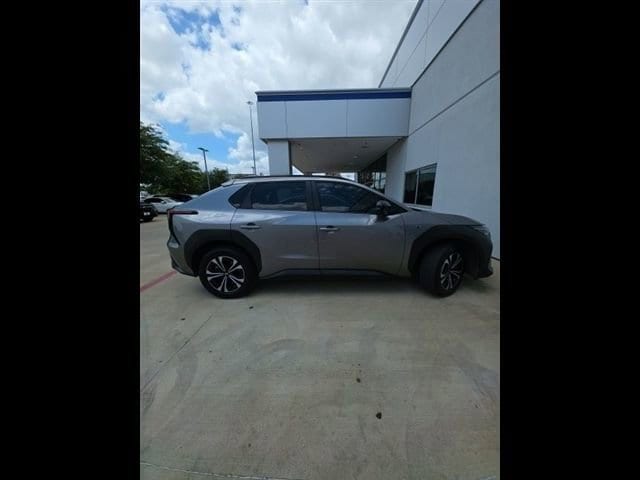 2024 Subaru Solterra Premium CVT's photo