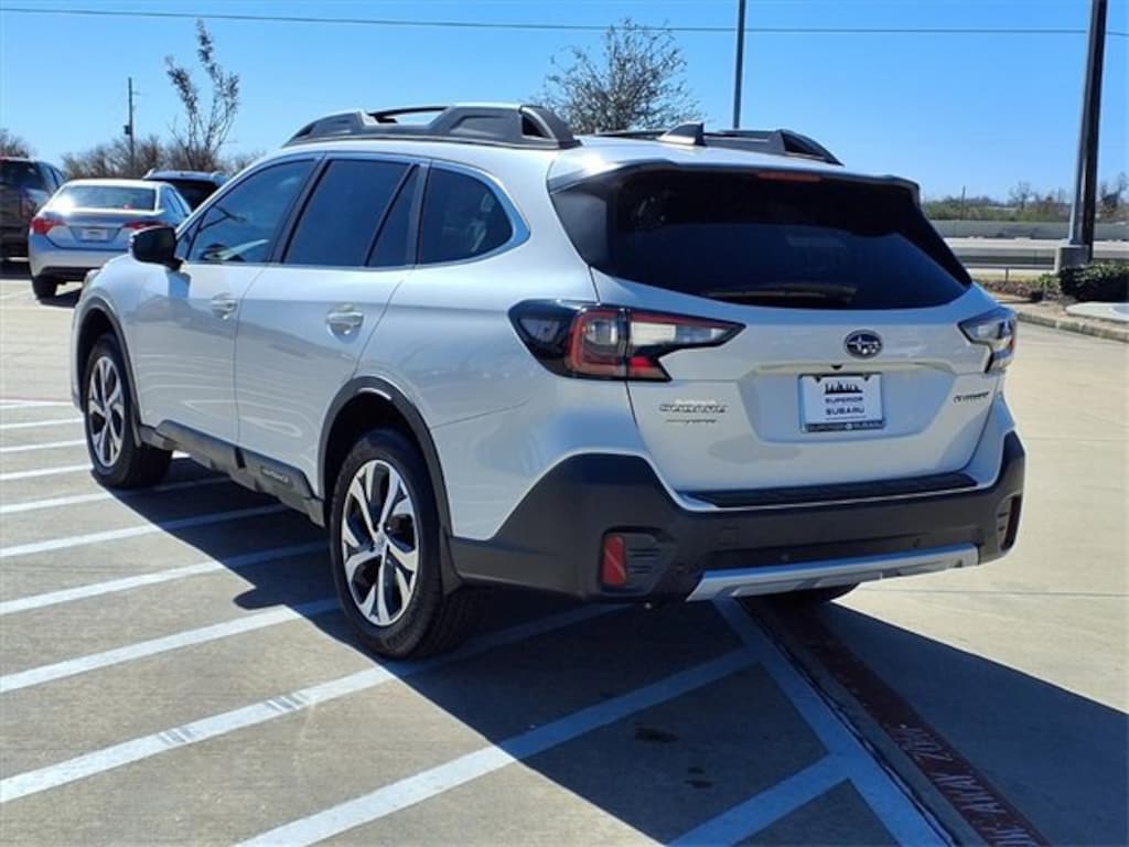 Used 2020 Subaru Outback Limited SUV