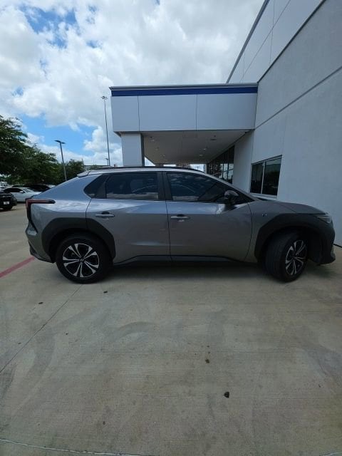 2024 Subaru Solterra Premium CVT's photo