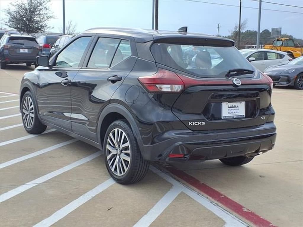 Used 2021 Nissan Kicks SV SUV