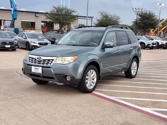 Used 2013 Subaru Forester X Limited with VIN JF2SHAEC6DH405895 for sale in Jersey Village, TX