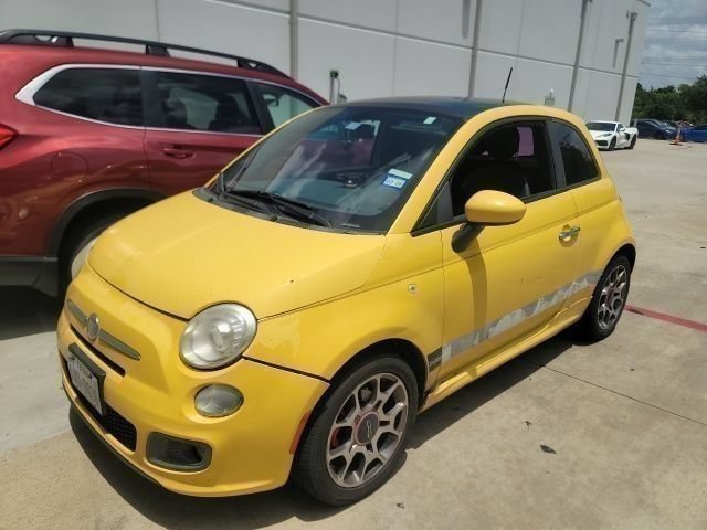 2013 FIAT 500 Sport's photo
