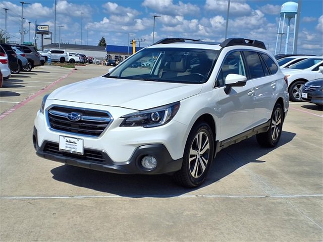 2018 Subaru Outback 2.5i Limited photo 2