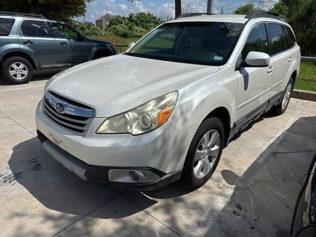 2012 Subaru Outback 3.6R Limited AT's photo
