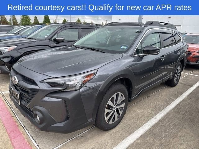 2025 Subaru Outback Premium's photo