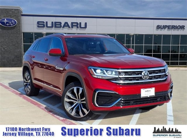 2021 Volkswagen Atlas Cross Sport SEL R-Line's photo