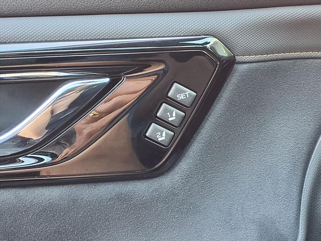 2026 Subaru Forester Touring - Photo 12