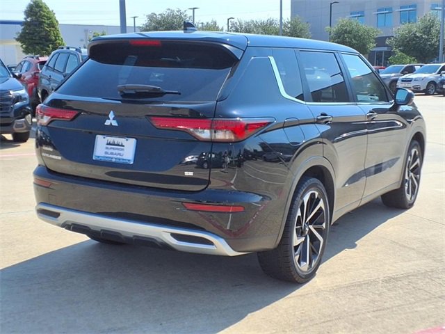 2022 Mitsubishi Outlander SE photo 4