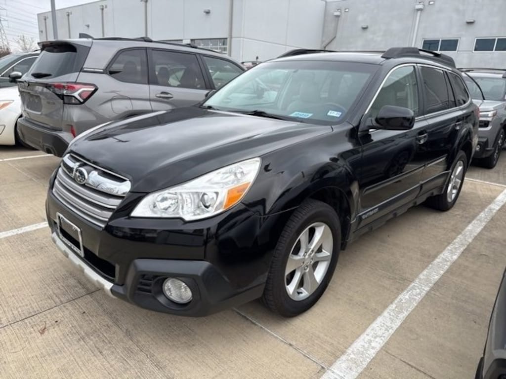 Used 2014 Subaru Outback 2.5i Limited (CVT) SUV