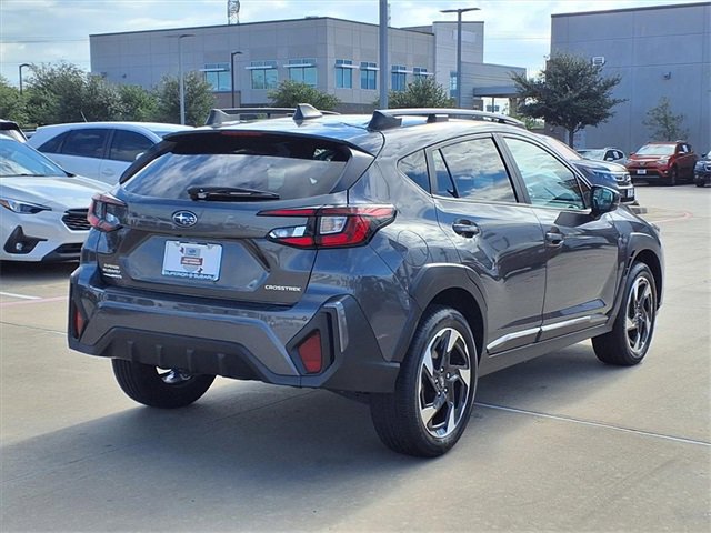 2025 Subaru Crosstrek Limited photo 2
