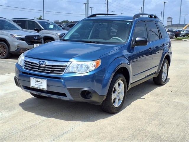 Used 2010 Subaru Forester X with VIN JF2SH6BCXAH797633 for sale in Jersey Village, TX