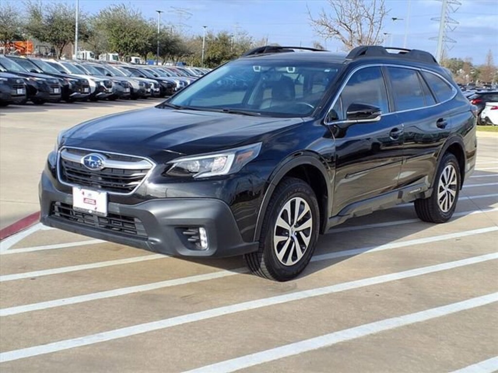 Used 2022 Subaru Outback Premium SUV