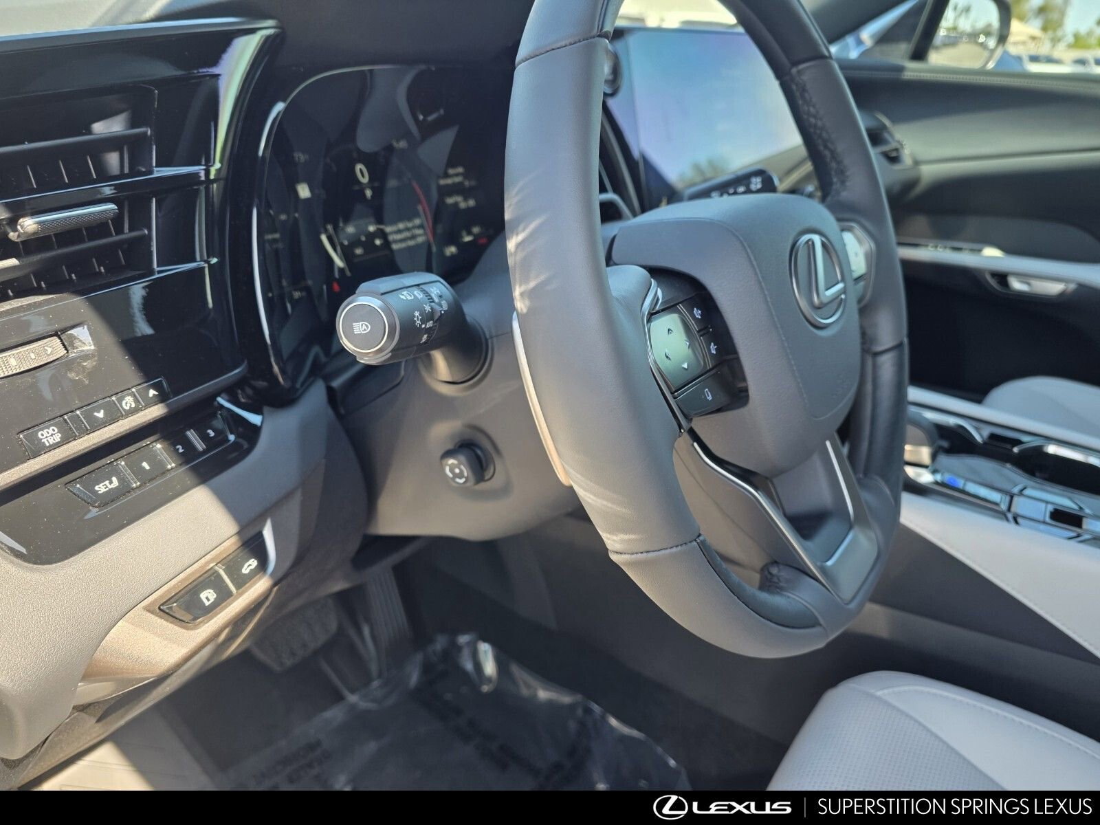 2026 Lexus RX 350 Premium - Photo 16