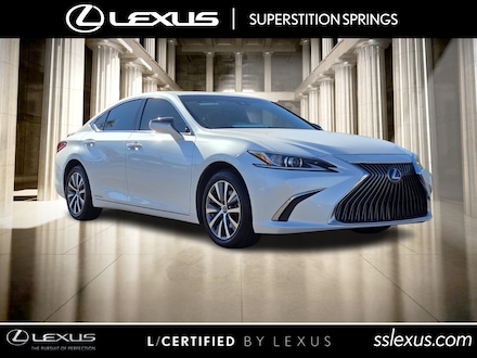 2019 LEXUS ES 300h Premium Sedan