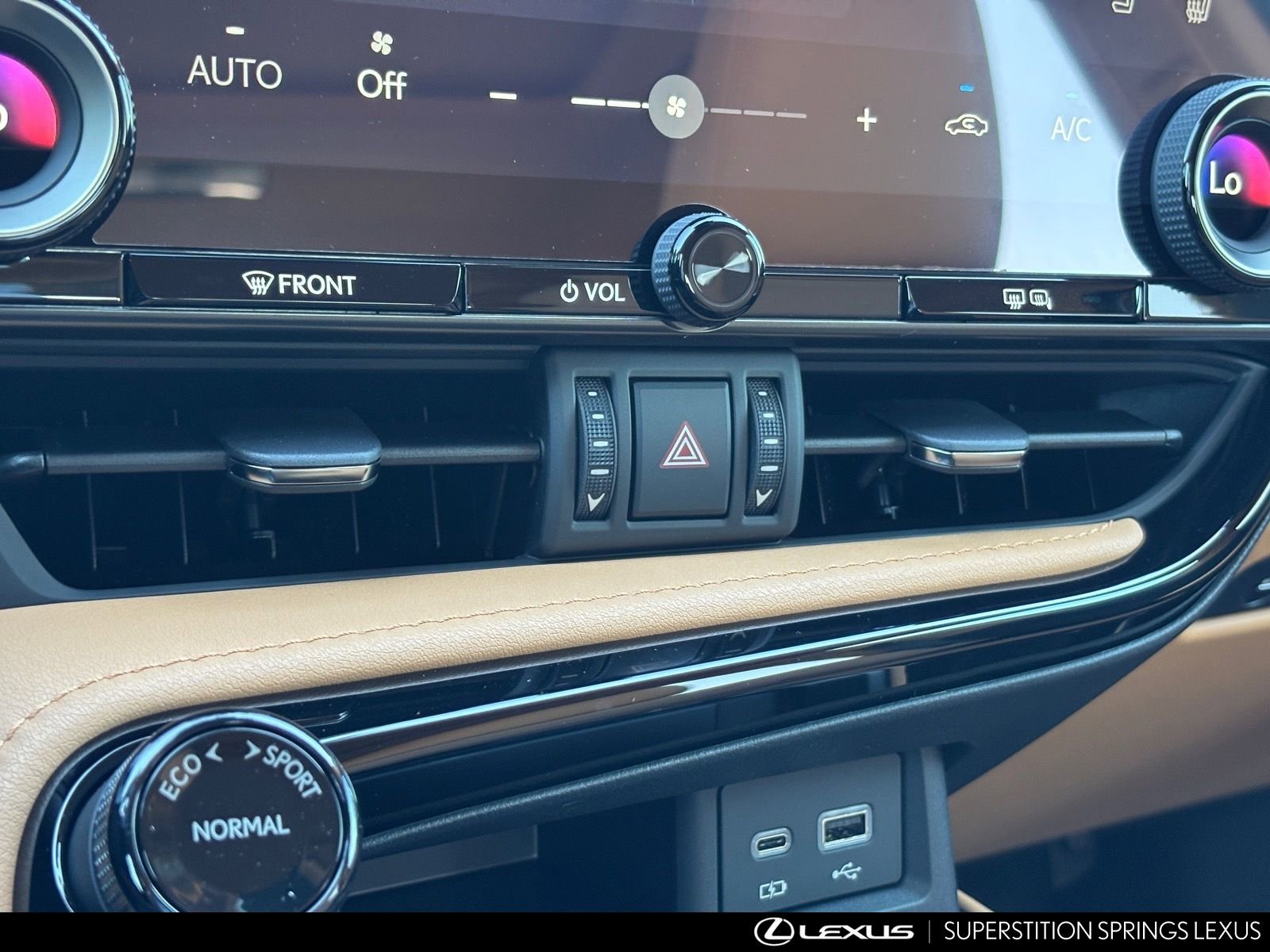 2026 Lexus NX 450h+ Luxury - Photo 21