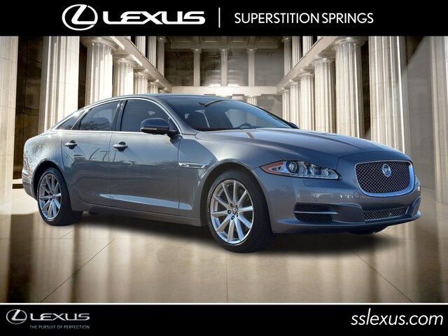 2011 Jaguar XJ Base