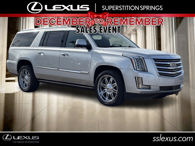 2020 Cadillac Escalade ESV Platinum's photo