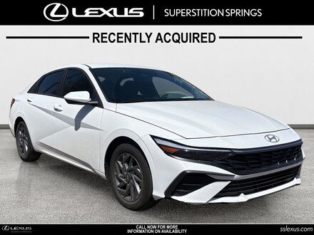 2024 Hyundai Elantra SEL Sedan