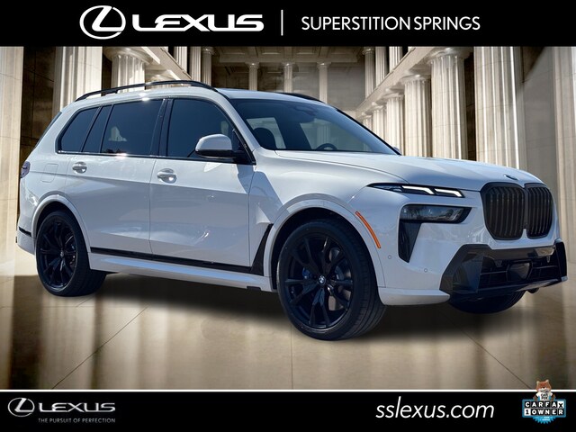 2023 BMW X7 Base's photo