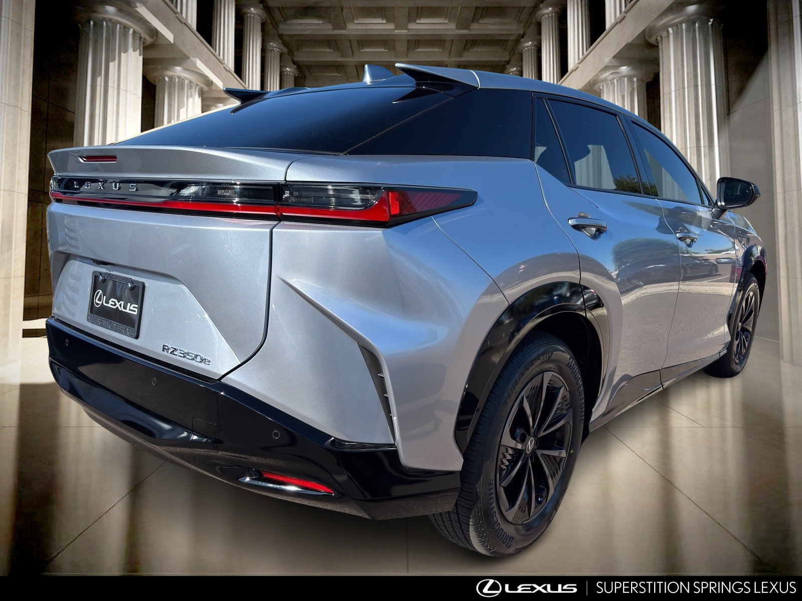 2026 Lexus RZ 450e Premium photo 4