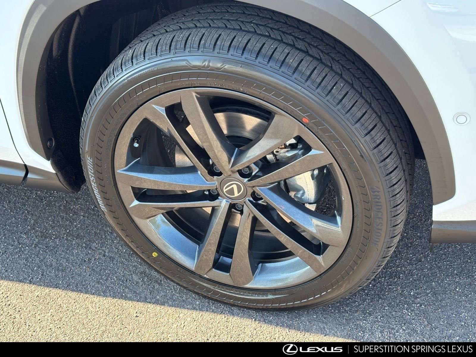 2026 Lexus NX 450h+ Luxury - Photo 10