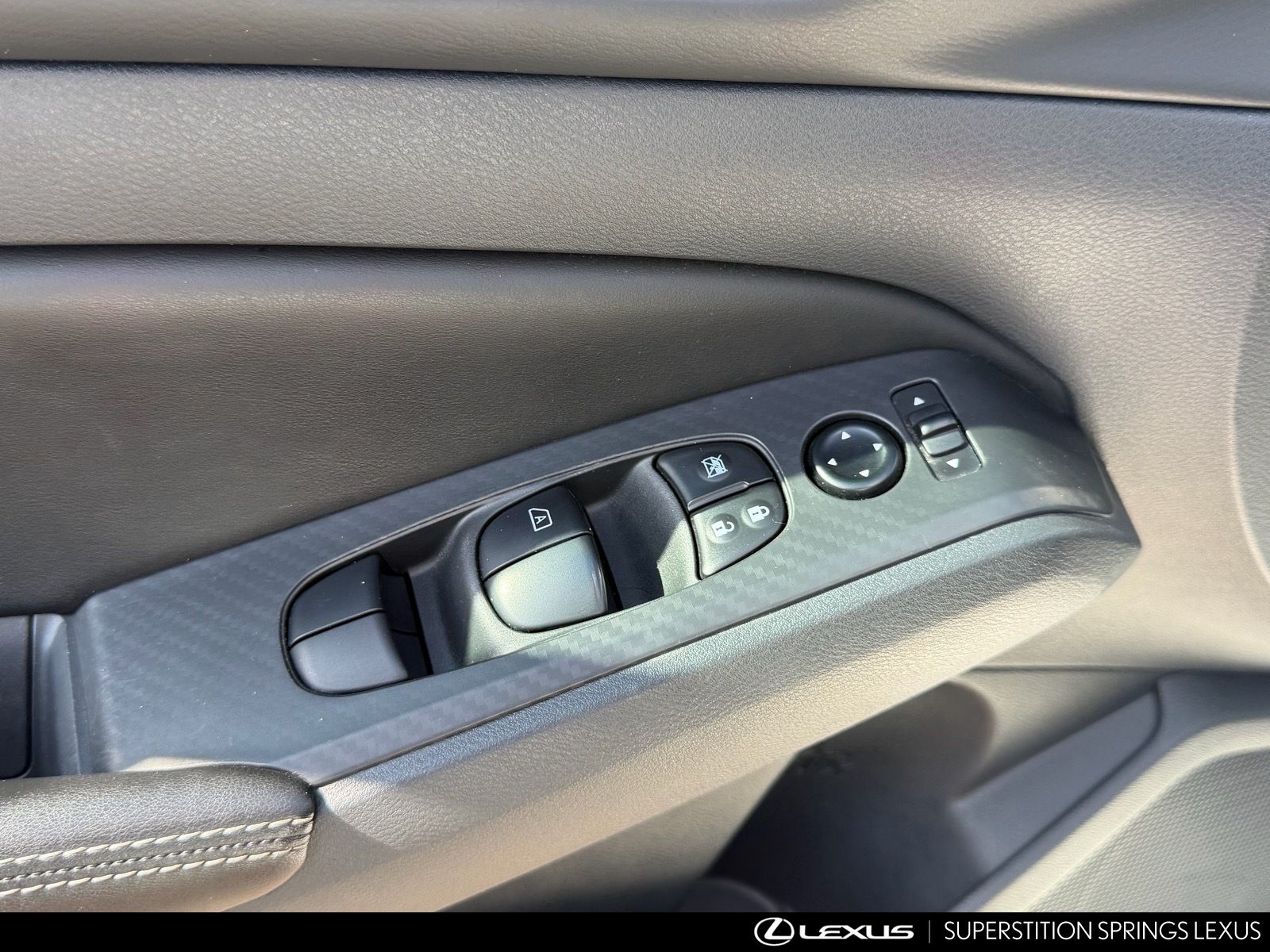 2025 Nissan Altima SV - Photo 11