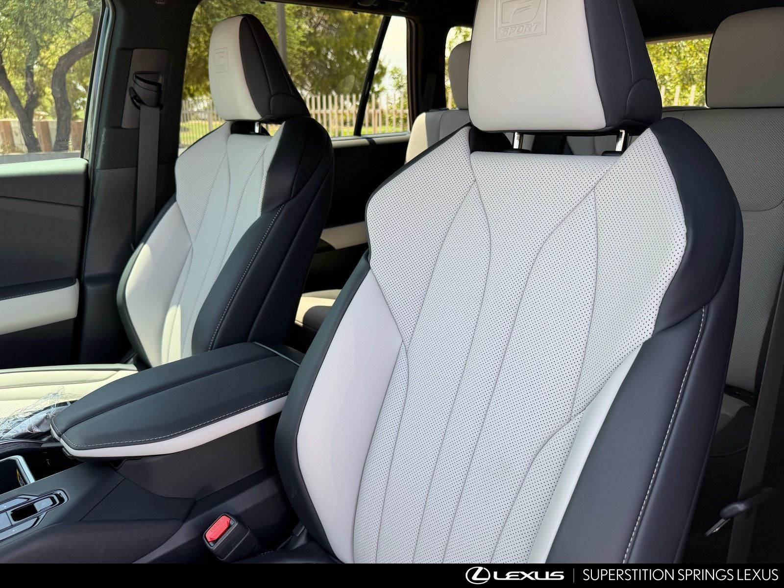 2026 Lexus TX Hybrid F Sport Premium - Photo 13