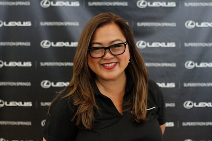 Staff member Lorelei Costello from ID_a1272c2e2535