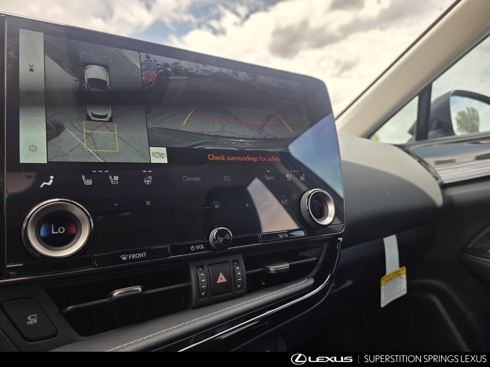 2026 Lexus NX 450h+ Premium - Photo 18