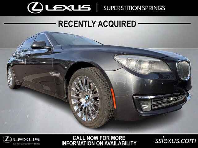 2013 BMW 7 Series 740i's photo