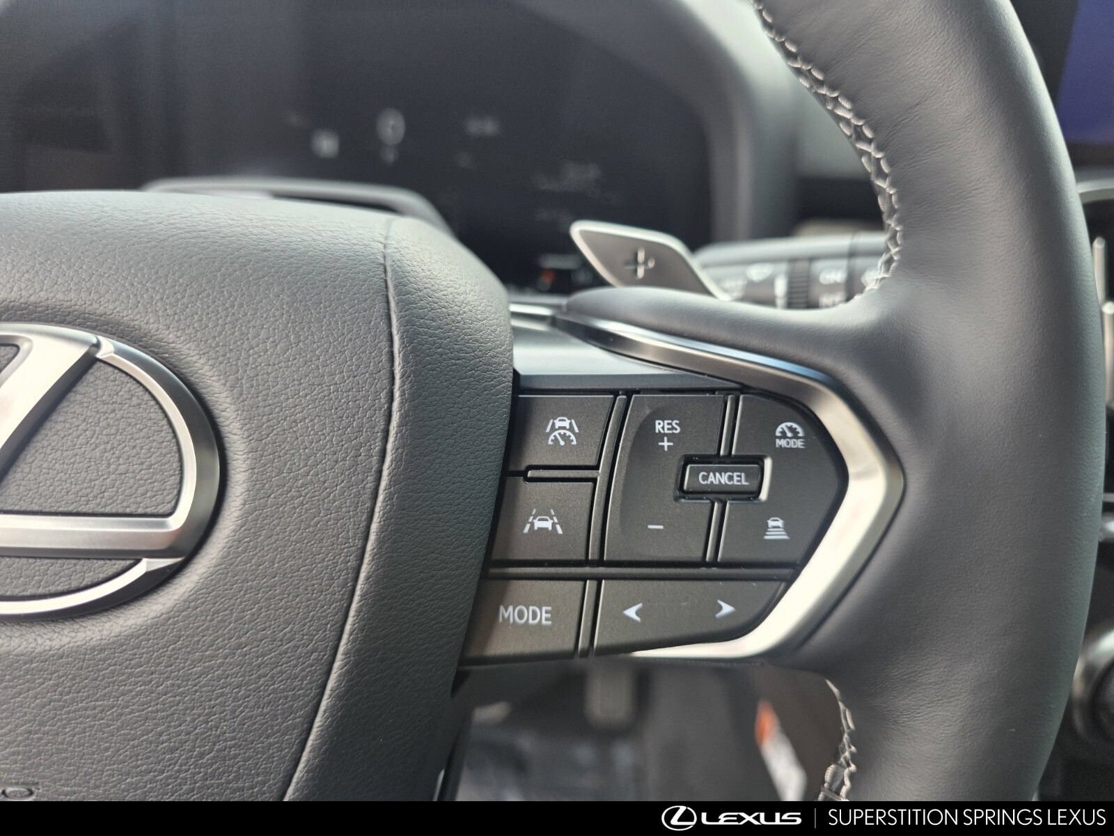 2026 Lexus LX 700h Luxury - Photo 22