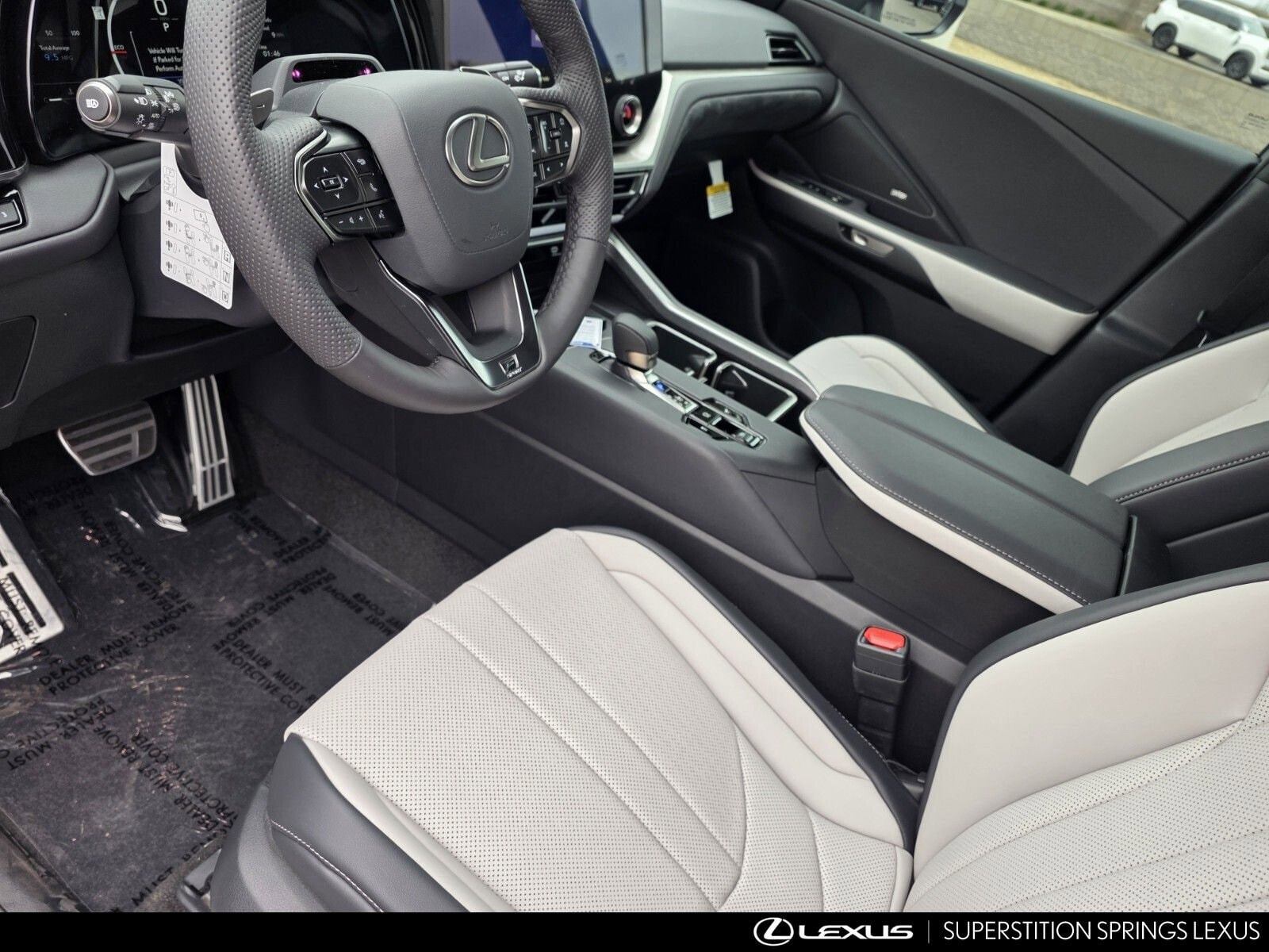 2026 Lexus TX 500h F-Sport Premium - Photo 13