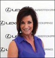 Staff member Tami Ryan from ID_d8563de8d32f