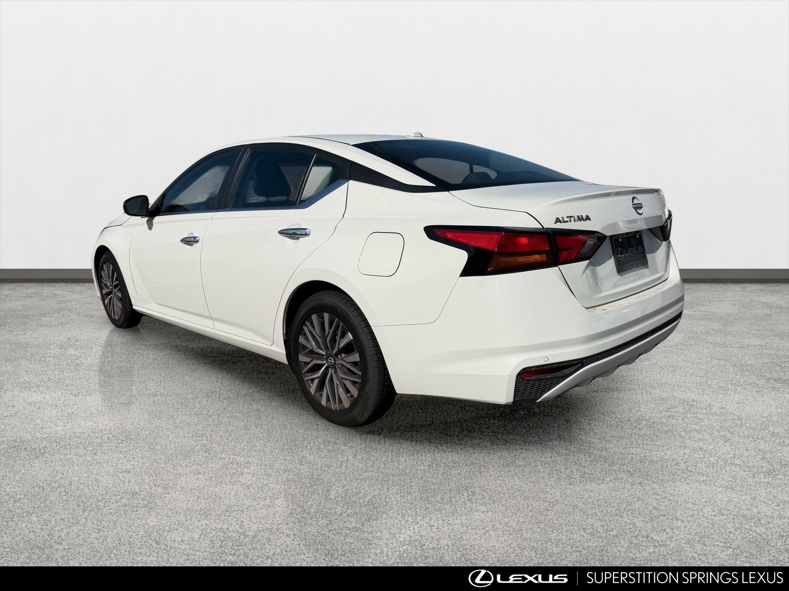 2025 Nissan Altima SV - Photo 4