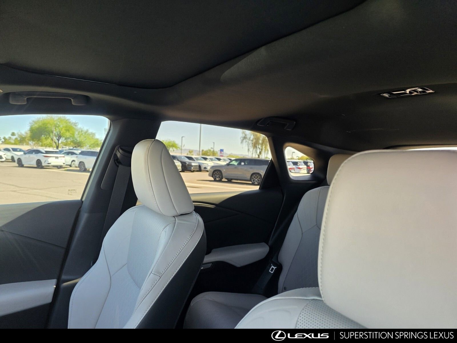 2026 Lexus RX 350 Premium - Photo 14