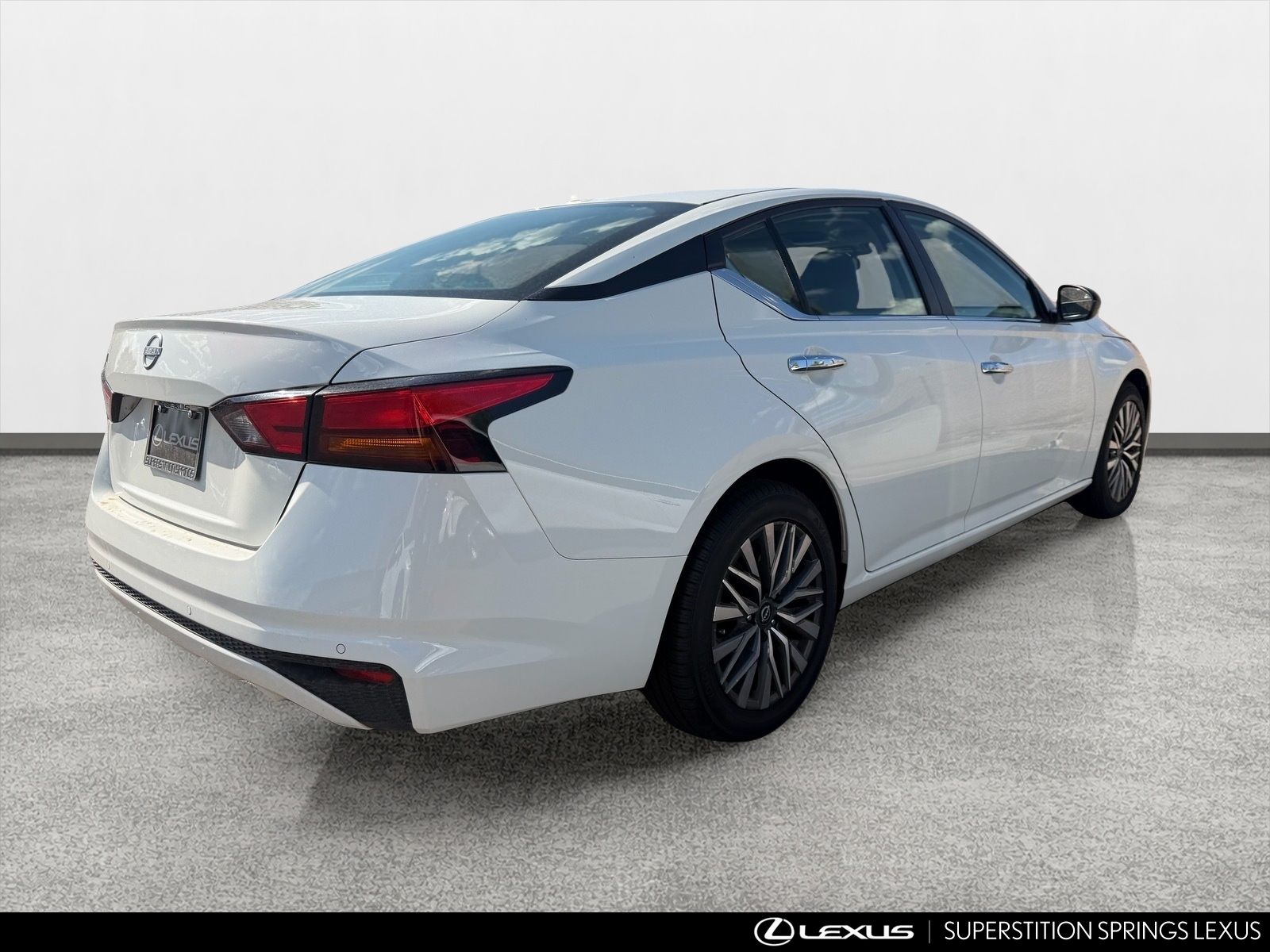 2025 Nissan Altima SV - Photo 3