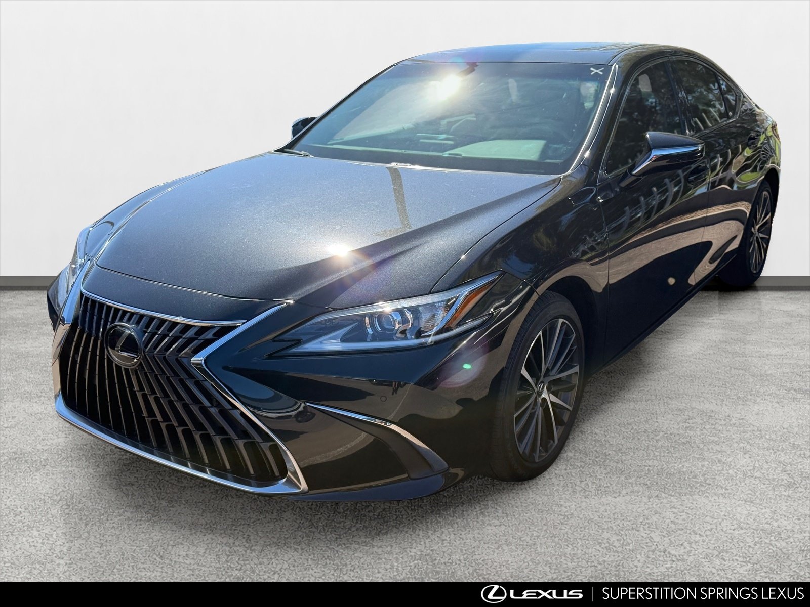 Used 2023 Lexus ES 300h Sedan