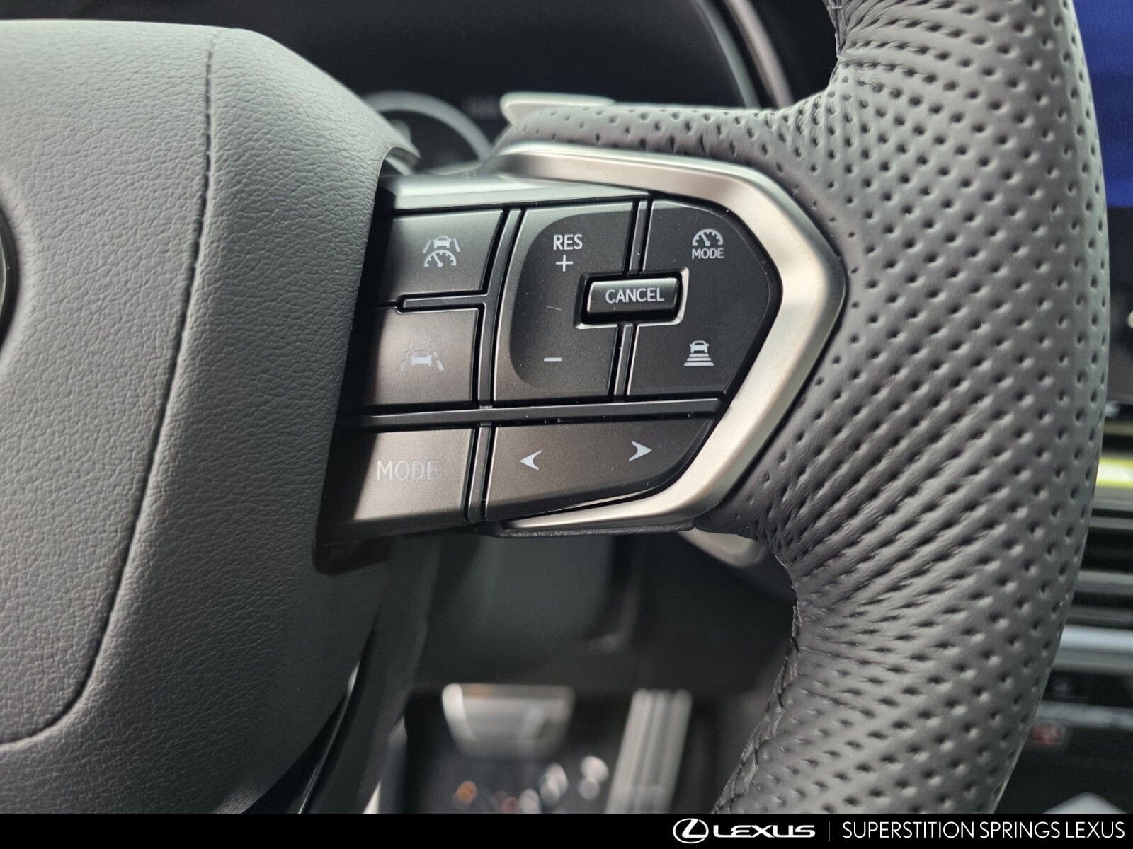 2026 Lexus TX 500h F-Sport Premium - Photo 25