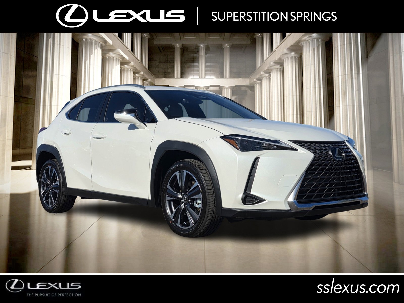 2025 Lexus UX Hybrid 300h's photo