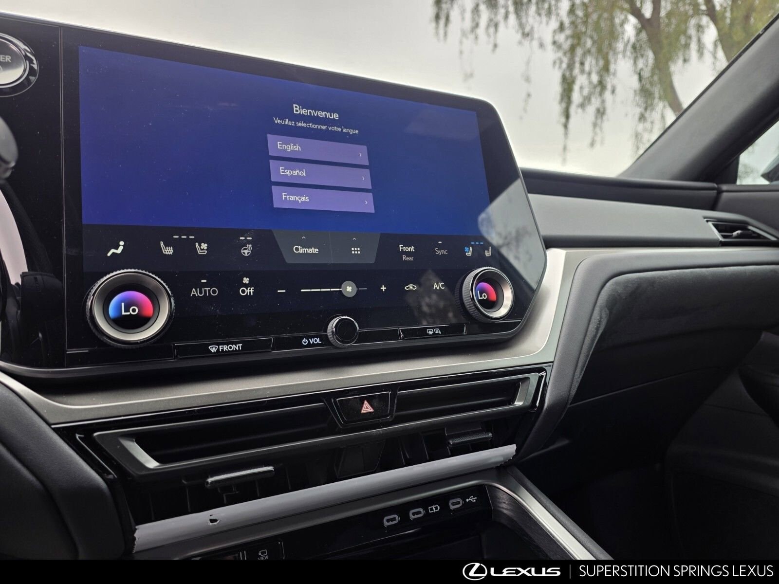 2026 Lexus TX 500h F-Sport Premium - Photo 17