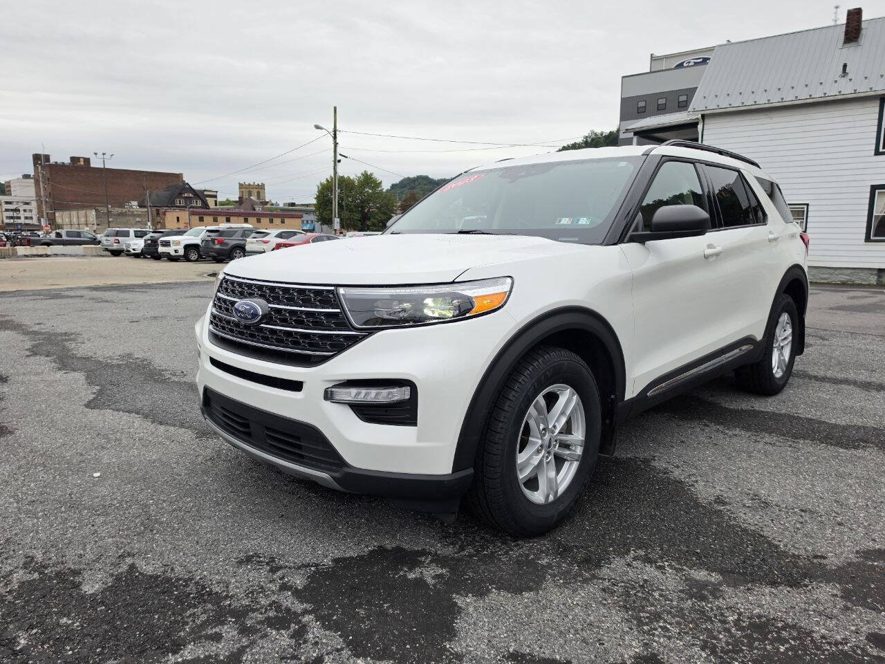 Used 2023 Ford Explorer XLT XLT 4WD