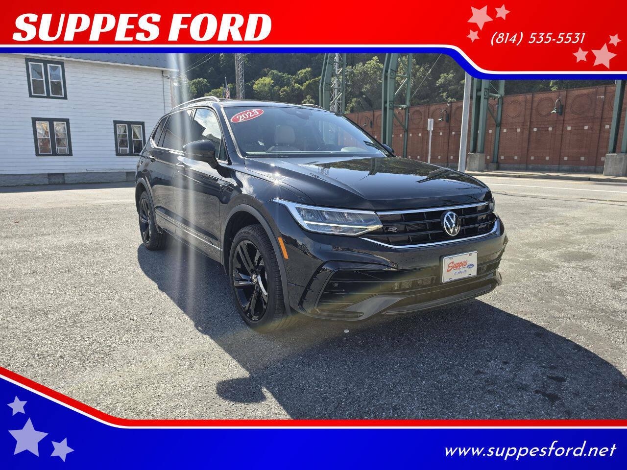 2023 Volkswagen Tiguan SE R-LINE BLACK