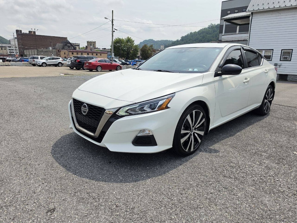 Used 2021 Nissan Altima 2.5 SR Sedan