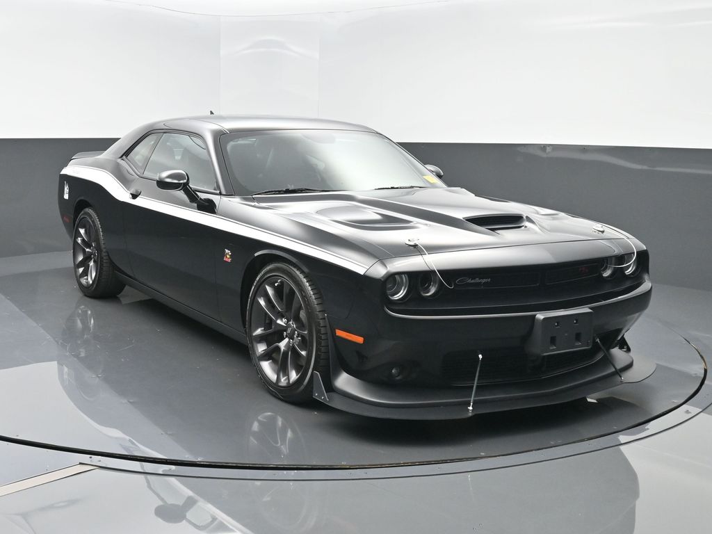 2023 Dodge Challenger R/T's photo