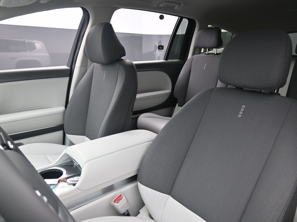 2026 Hyundai IONIQ 9 S - Photo 7