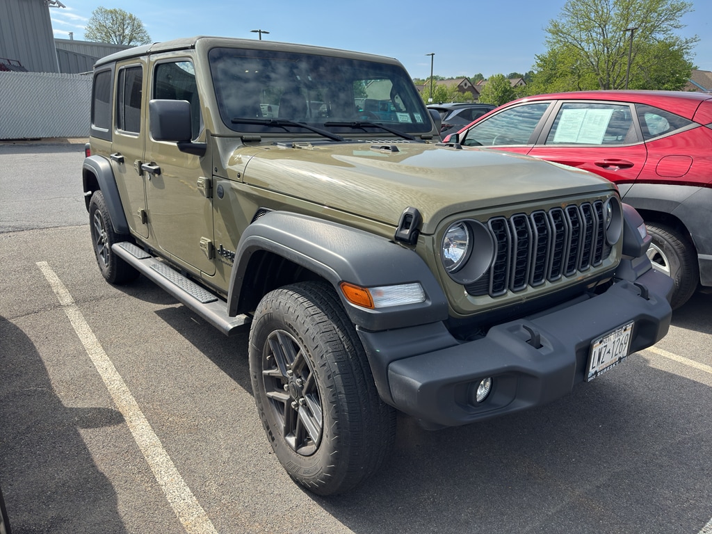Used 2025 Jeep Wrangler Sport S Sport Utility