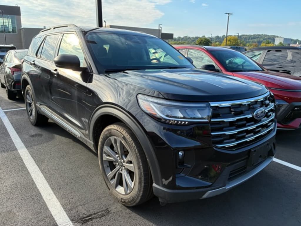 Used 2025 Ford Explorer Active Sport Utility